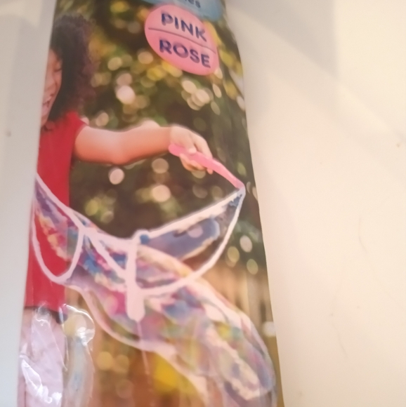 Huge oversized bubble blower and special concentrated Giant bubble fluid. - Picture 2 of 5